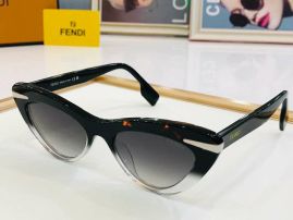 Picture of Fendi Sunglasses _SKUfw49885163fw